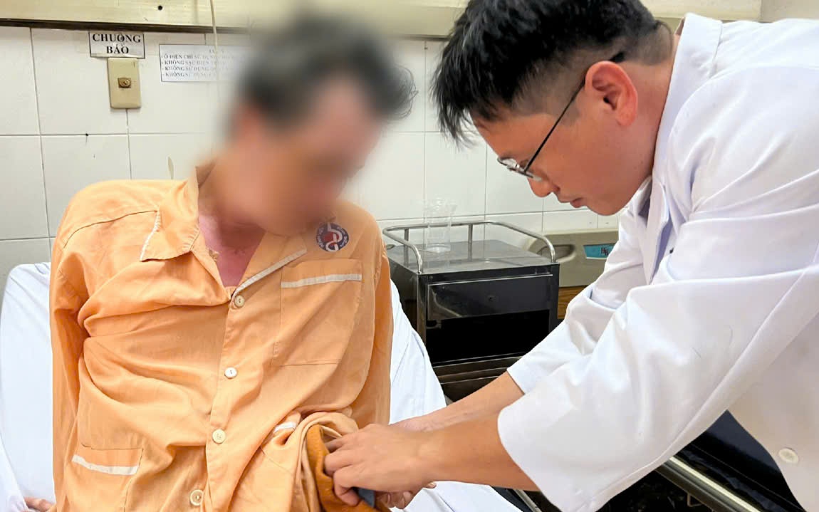 Sau tai nạn, bệnh nhân vỡ gan chảy máu ồ ạt- Ảnh 2.