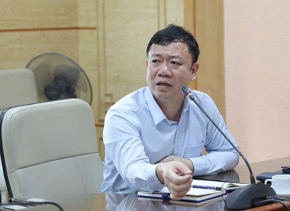 Nhanh chóng hoàn thiện văn bản hướng dẫn giúp sớm đưa các chính sách của Luật Dân số vào thực tiễn
- Ảnh 2. Nhanh chóng hoàn thiện văn bản hướng dẫn giúp sớm đưa các chính sách của Luật Dân số vào thực tiễn
- Ảnh 2.