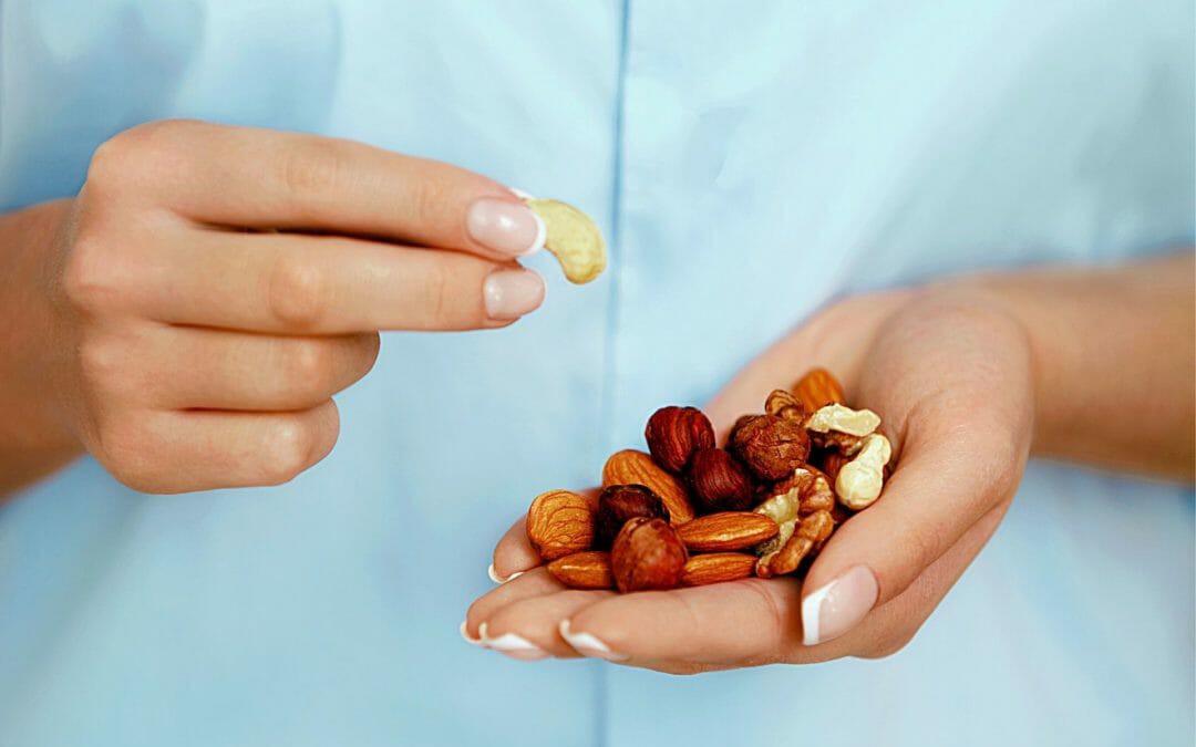 Thời điểm ăn vặt tốt nhất không làm tăng đường huyết