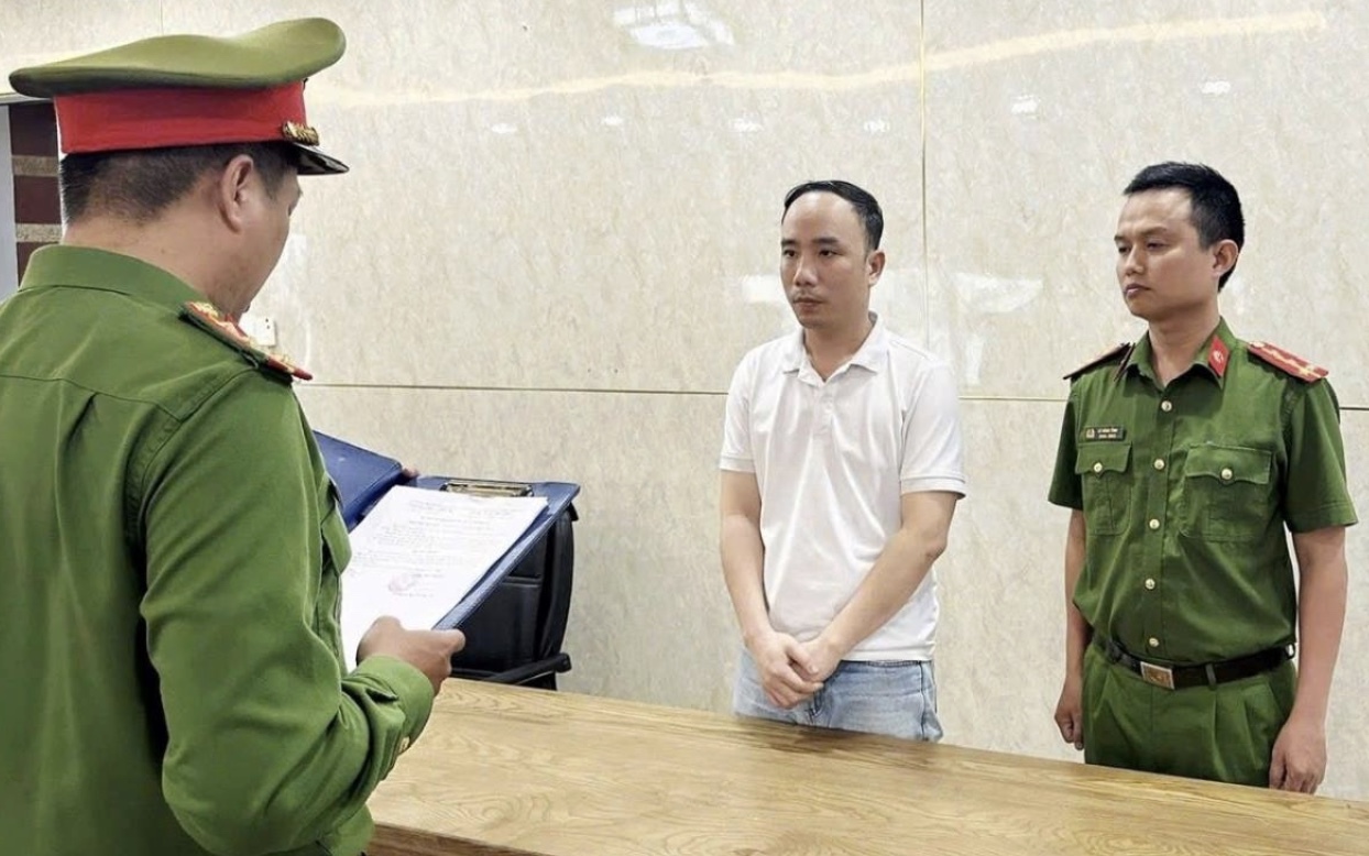 Thiếu niên 16 tuổi đột nhập nhà họ hàng, cắt két sắt trộm hơn 5 cây vàng- Ảnh 2.