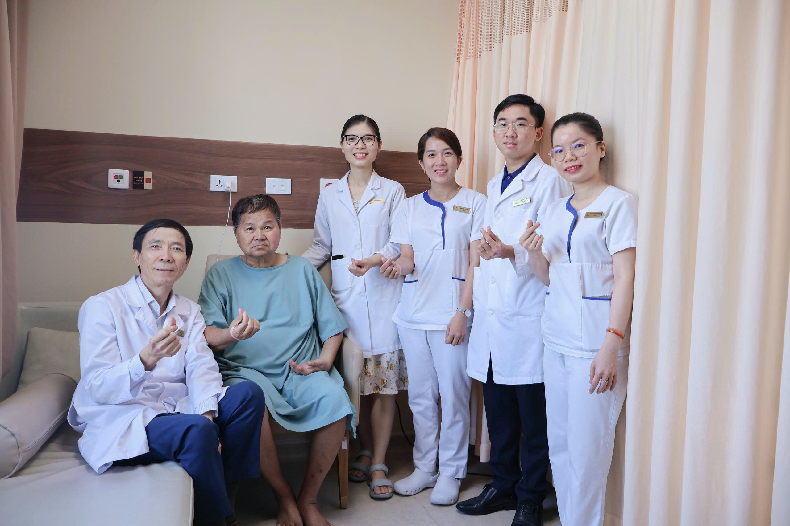 Ca phẫu thuật 'cân não' cứu bệnh nhân ung thư tiêu hoá đa bệnh nền tại Vinmec Cần Thơ- Ảnh 1. Ca phẫu thuật 'cân não' cứu bệnh nhân ung thư tiêu hoá đa bệnh nền tại Vinmec Cần Thơ- Ảnh 1.