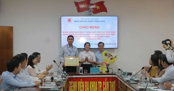 Ghép thận thành công, BVĐK TP Cần Thơ nhận Bằng khen
