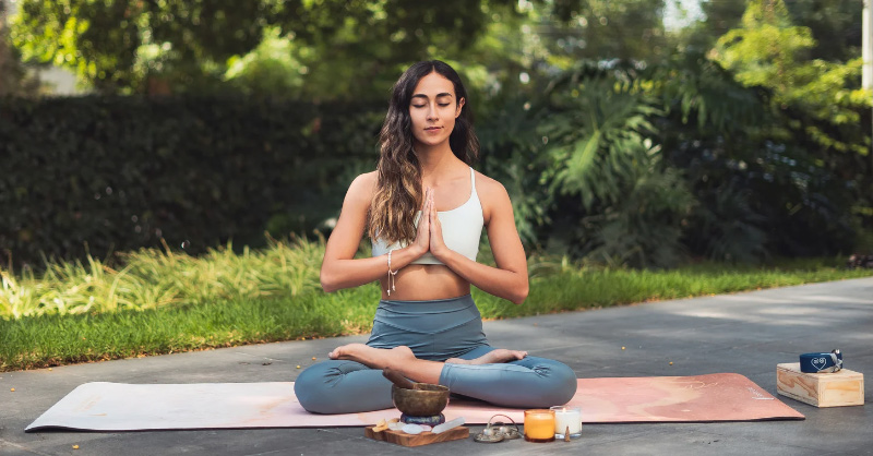 Sống 'an yên’: Cách hỗ trợ kiểm soát cortisol và bảo vệ sức khỏe- Ảnh 3. Sống 'an yên’: Cách hỗ trợ kiểm soát cortisol và bảo vệ sức khỏe- Ảnh 3.