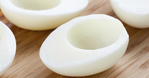 Chỉ ăn lòng trắng trứng gà để giảm béo – đúng hay sai?