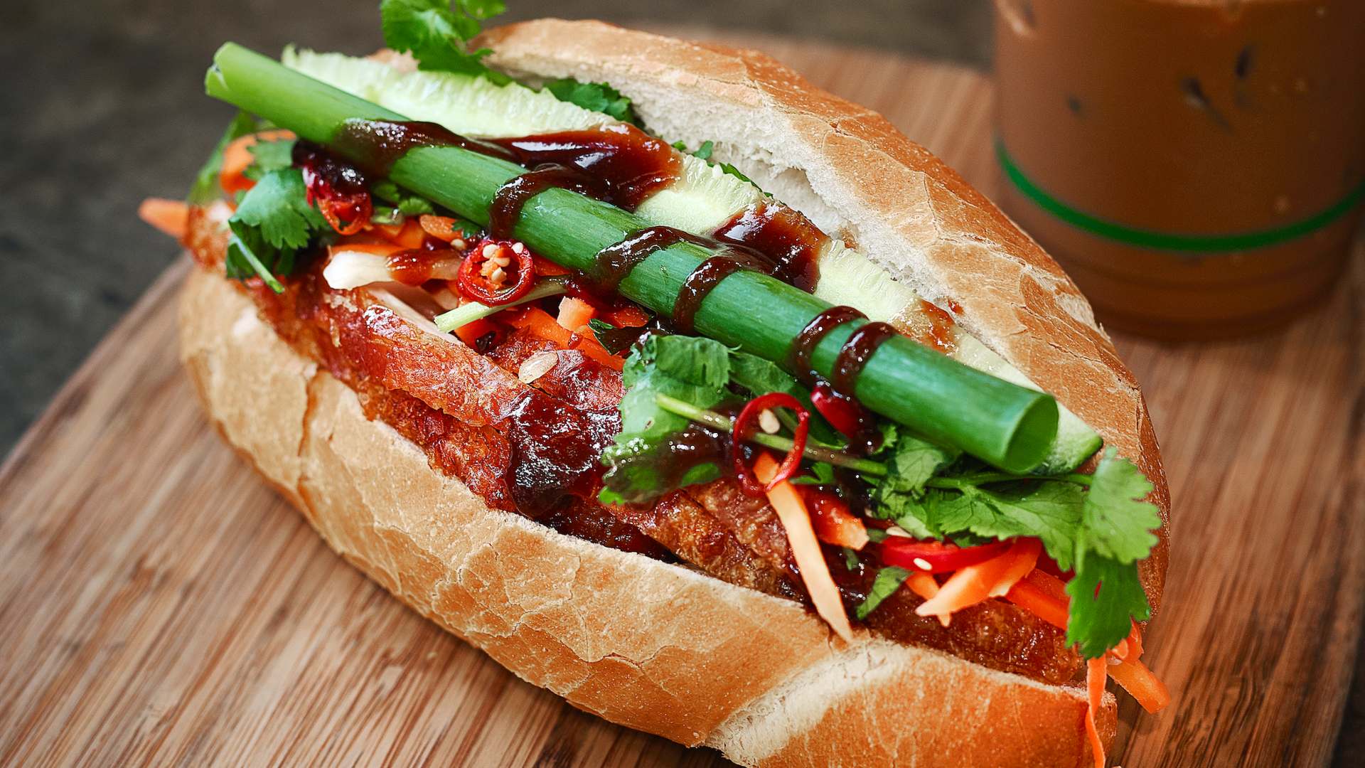 Bộ Y tế đề nghị điều tra, xử lý vụ hơn 20 người nhập viện nghi ngộ độc sau ăn bánh mì tại Nghệ An- Ảnh 1. Bộ Y tế đề nghị điều tra, xử lý vụ hơn 20 người nhập viện nghi ngộ độc sau ăn bánh mì tại Nghệ An- Ảnh 1.