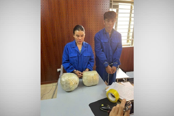 Triệt phá đường dây ma túy xuyên biên giới, thu giữ 10kg thuốc phiện- Ảnh 1. Triệt phá đường dây ma túy xuyên biên giới, thu giữ 10kg thuốc phiện- Ảnh 1.