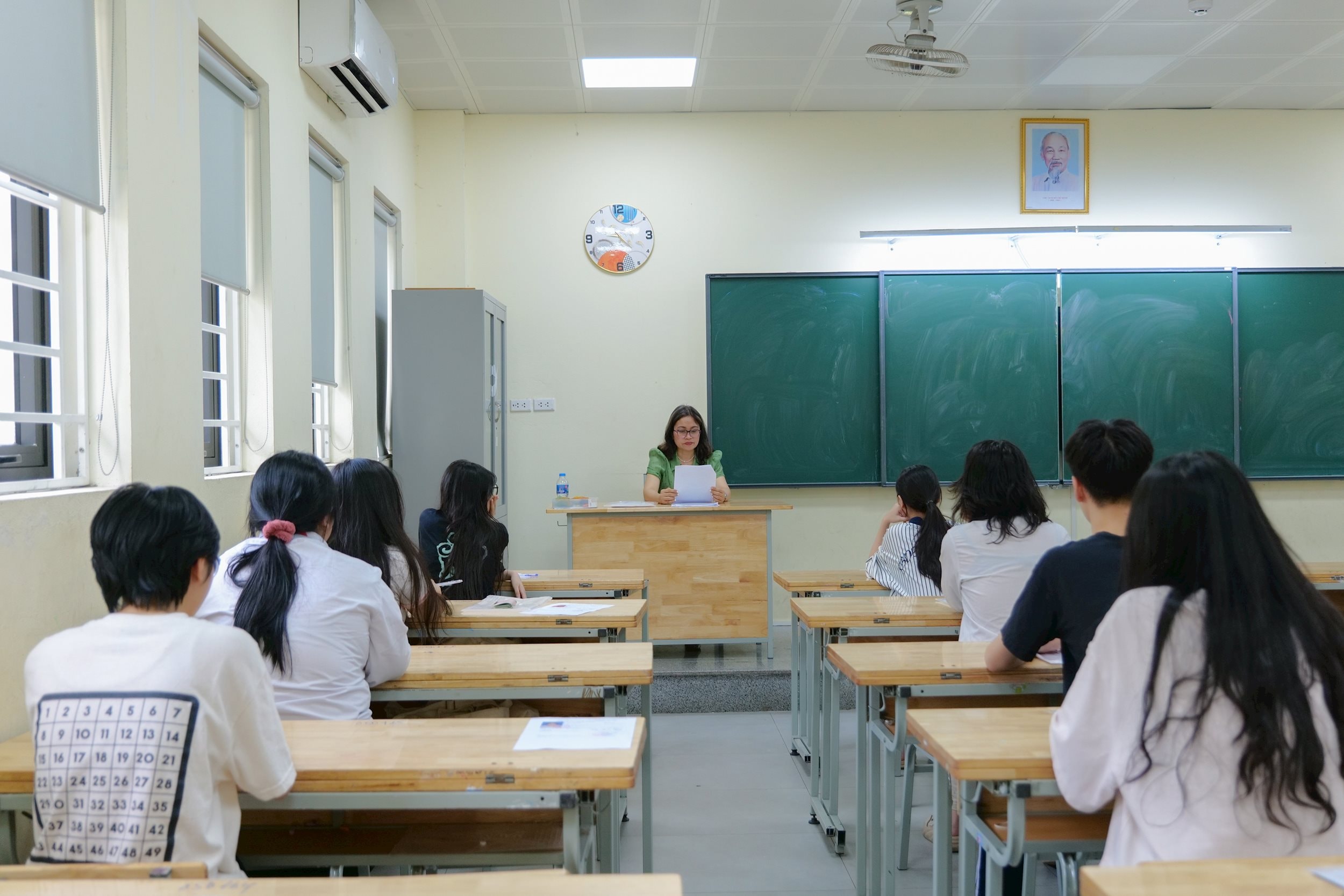 Những mốc thời gian không thể bỏ lỡ khi Hà Nội chốt nguyện vọng lớp 10- Ảnh 1. Những mốc thời gian không thể bỏ lỡ khi Hà Nội chốt nguyện vọng lớp 10- Ảnh 1.