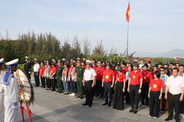 Đoàn Đại biểu Bộ Y tế sẵn sàng lên đường thăm cán bộ, chiến sĩ, nhân dân Trường Sa và nhà giàn DK1