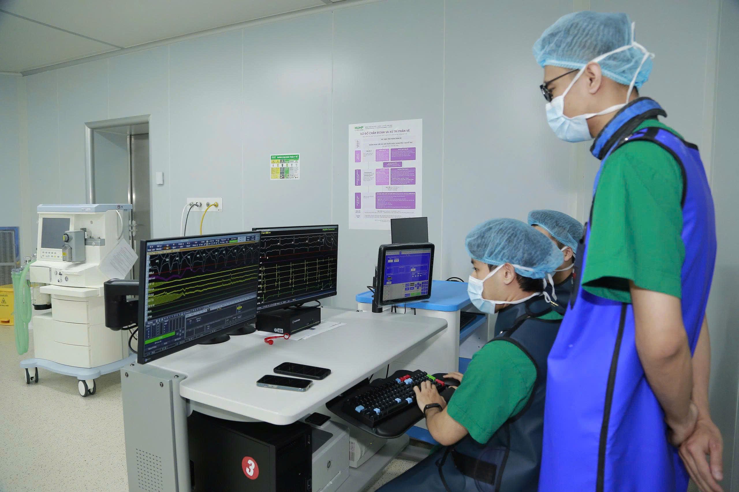 Căn bệnh rối loạn nhịp tim khiến lồng ngực cô gái ‘rung lên dữ dội'- Ảnh 3. Căn bệnh rối loạn nhịp tim khiến lồng ngực cô gái ‘rung lên dữ dội'- Ảnh 3.