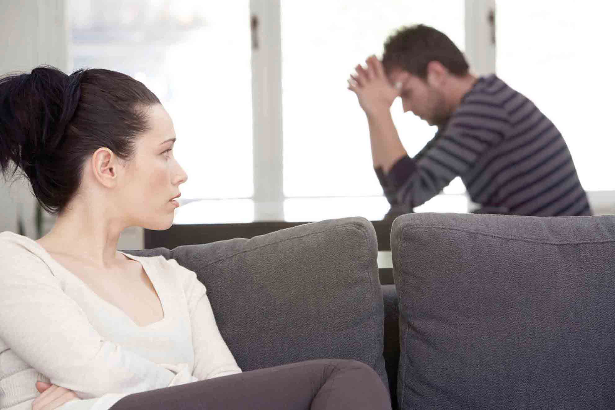 5 dấu hiệu cảnh báo nhiễm Chlamydia ở phụ nữ: Nhận biết sớm để phòng ngừa vô sinh - Ảnh 2.
