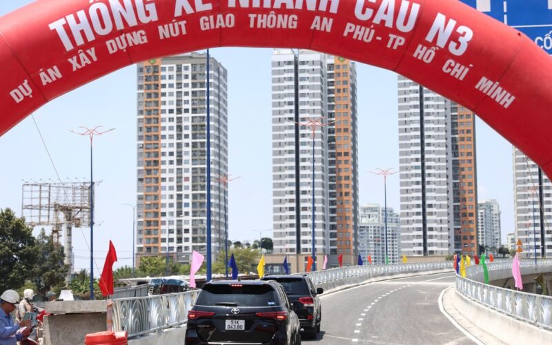 TPHCM thông xe thêm 2 nhánh cầu tại nút giao An Phú, giảm áp lực cửa ngõ phía Đông