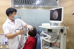 Chuyên gia cảnh báo người thích lặn biển coi chừng bị thủng màng nhĩ- Ảnh 2. Chuyên gia cảnh báo người thích lặn biển coi chừng bị thủng màng nhĩ- Ảnh 2.