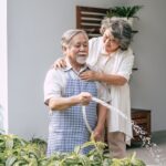 Cách giúp người cao tuổi vượt qua khủng hoảng tuổi nghỉ hưu