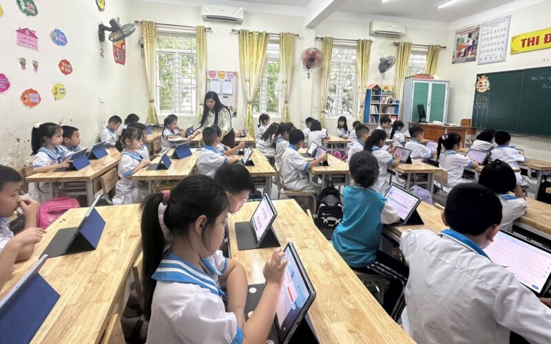 ‘Lớp học thông minh’ gây xôn xao Hà Tĩnh, Hiệu trưởng nói gì?