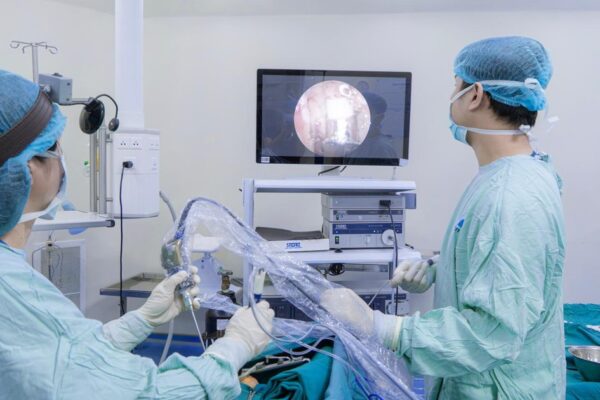 Đừng chủ quan khi trẻ nhỏ bị viêm VA, viêm amidan