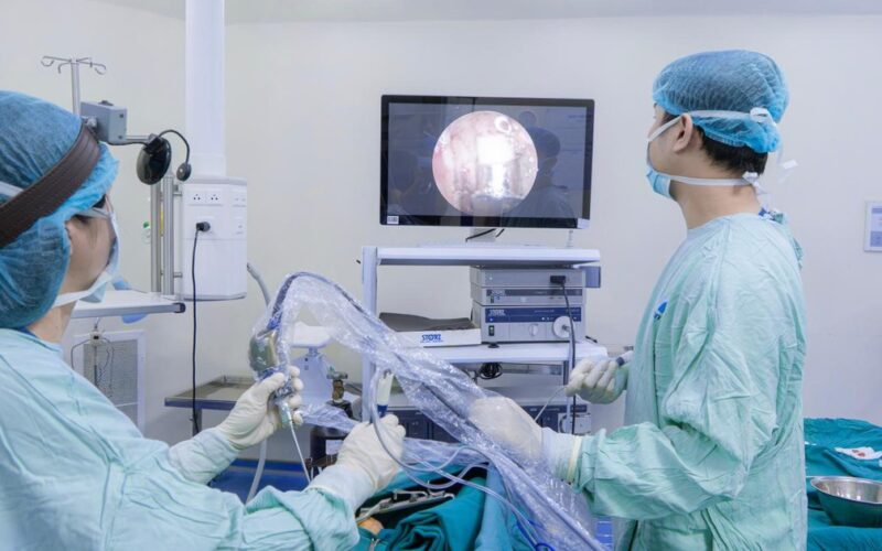 Đừng chủ quan khi trẻ nhỏ bị viêm VA, viêm amidan