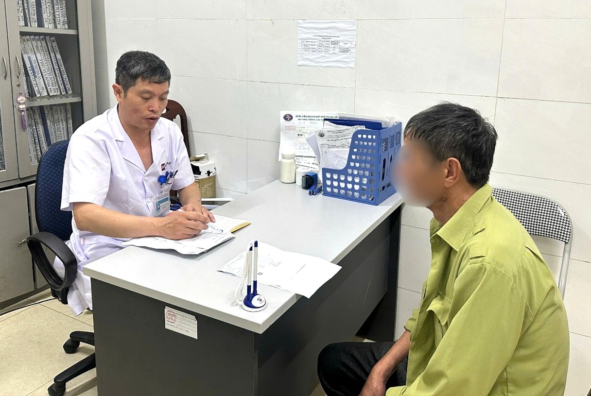 687974048122179489598829471497596040544855076n-17781316524581528978080 Người đàn ông 60 tuổi bất ngờ phát hiện nhiễm 5 loại ký sinh trùng từ hiện tượng ngứa kéo dài- Ảnh 1.