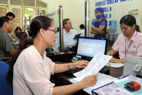 Công ty nợ BHXH và dừng hoạt động, chốt sổ thế nào?