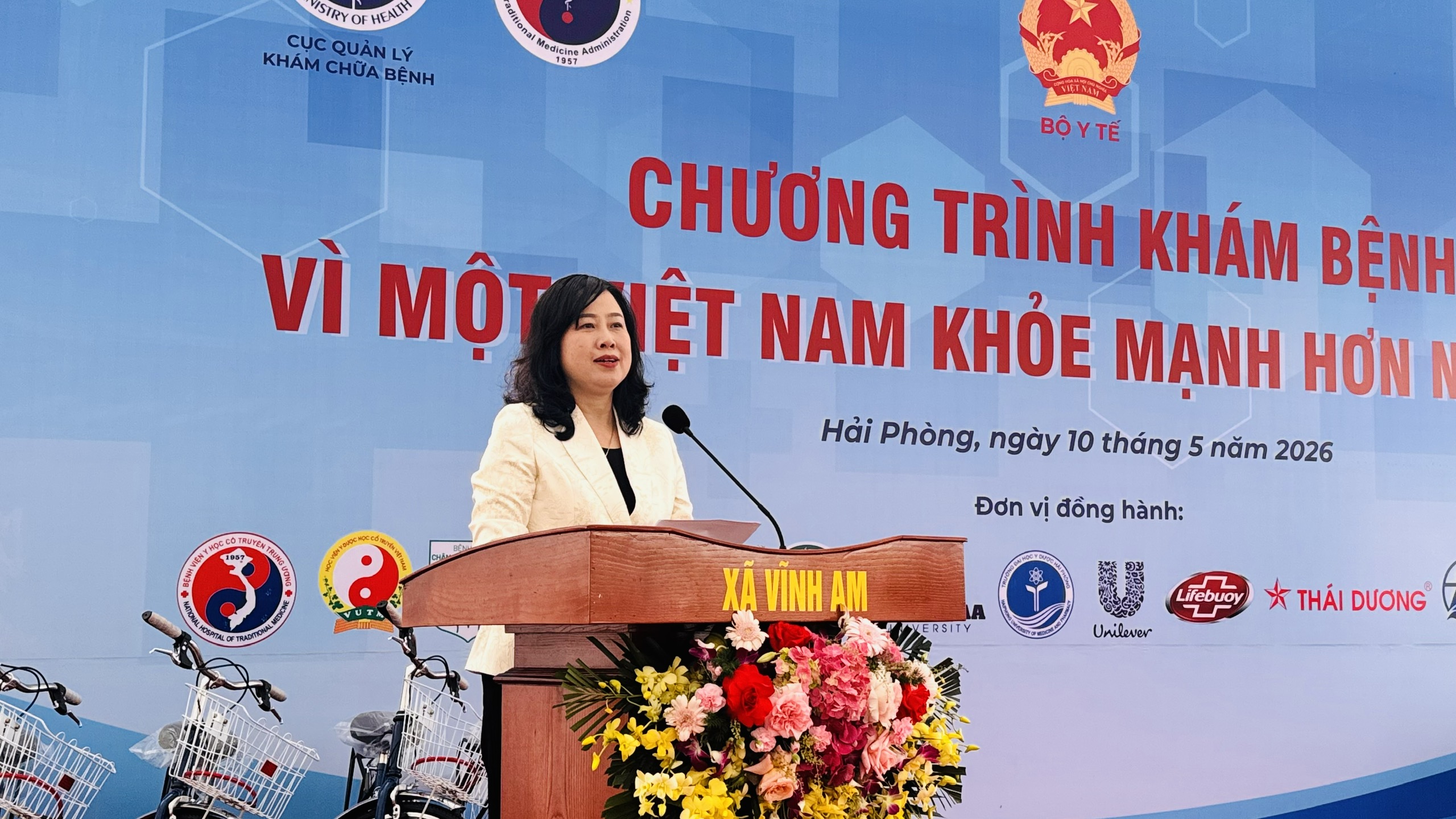 bo-truong-bo-y-te-phat-bieu-tai-chuong-trinh-17783912131061290508223 Bộ trưởng Đào Hồng Lan dự chương trình khám bệnh miễn phí 'Vì một Việt Nam khỏe mạnh hơn 2026' tại Hải Phòng- Ảnh 2.