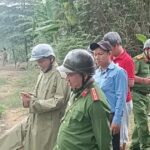 Cơ quan chức năng vào cuộc vụ người đàn ông đổ hàng loạt vỏ chai bia xuống sông ở Huế