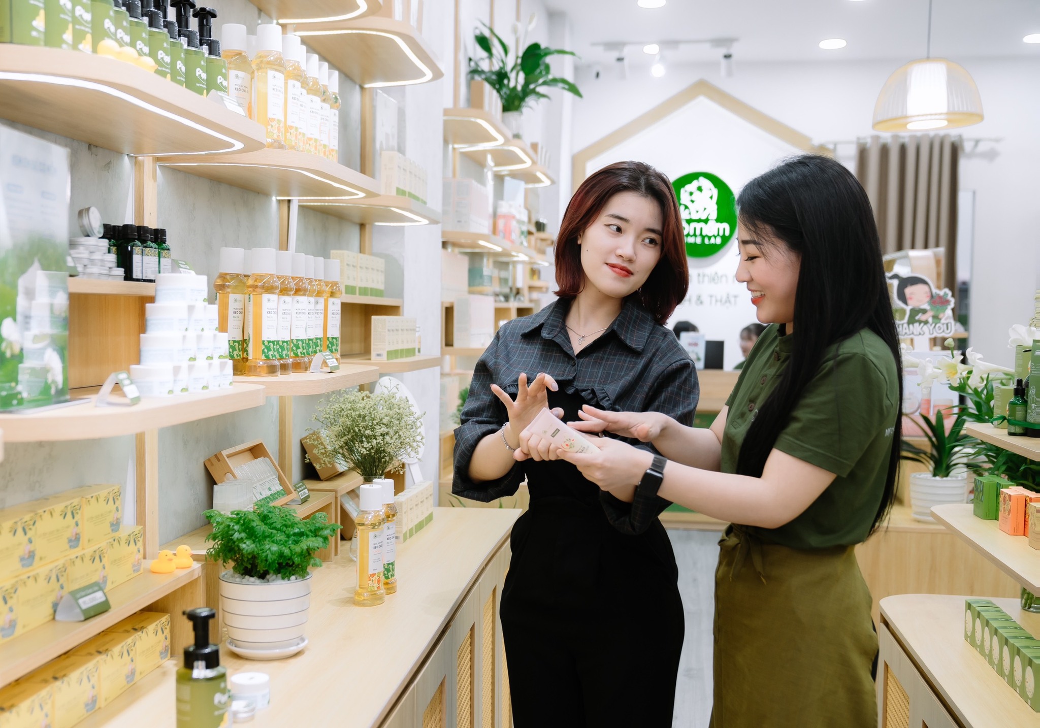 Cỏ Mềm và xu hướng làm đẹp gắn với sức khỏe cộng đồng- Ảnh 1.