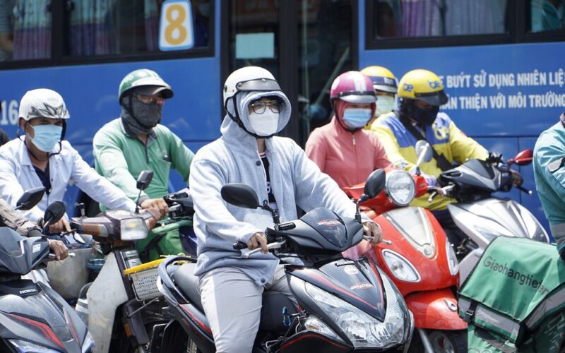 Nam Bộ đối mặt với thiên tai nắng nóng và xâm nhập mặn