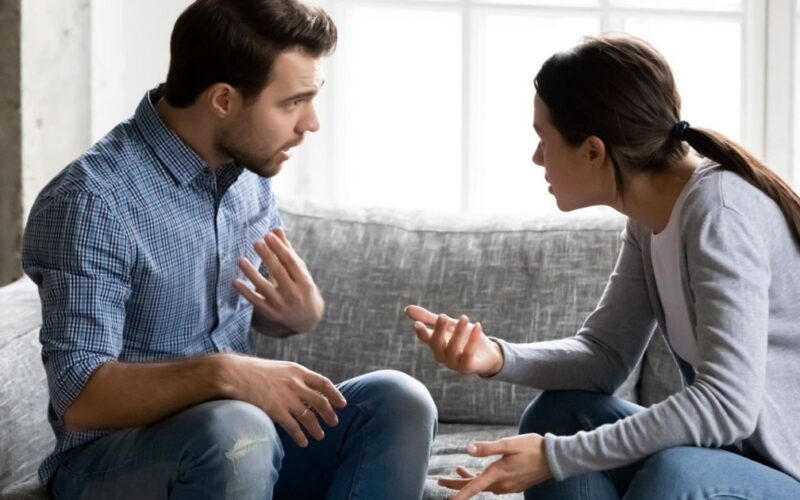 Phụ nữ chớ dại nói những câu này vì dễ khiến người đàn ông của bạn đau lòng