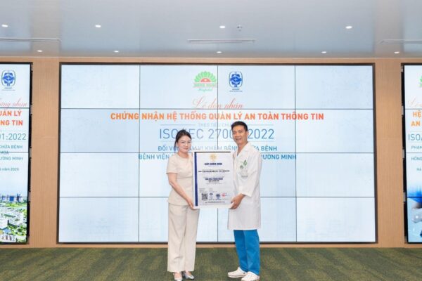 ISOCERT cấp chứng nhận ISO/IEC 27001:2022 cho Bệnh viện Đa khoa Hồng Ngọc – Phúc Trường Minh