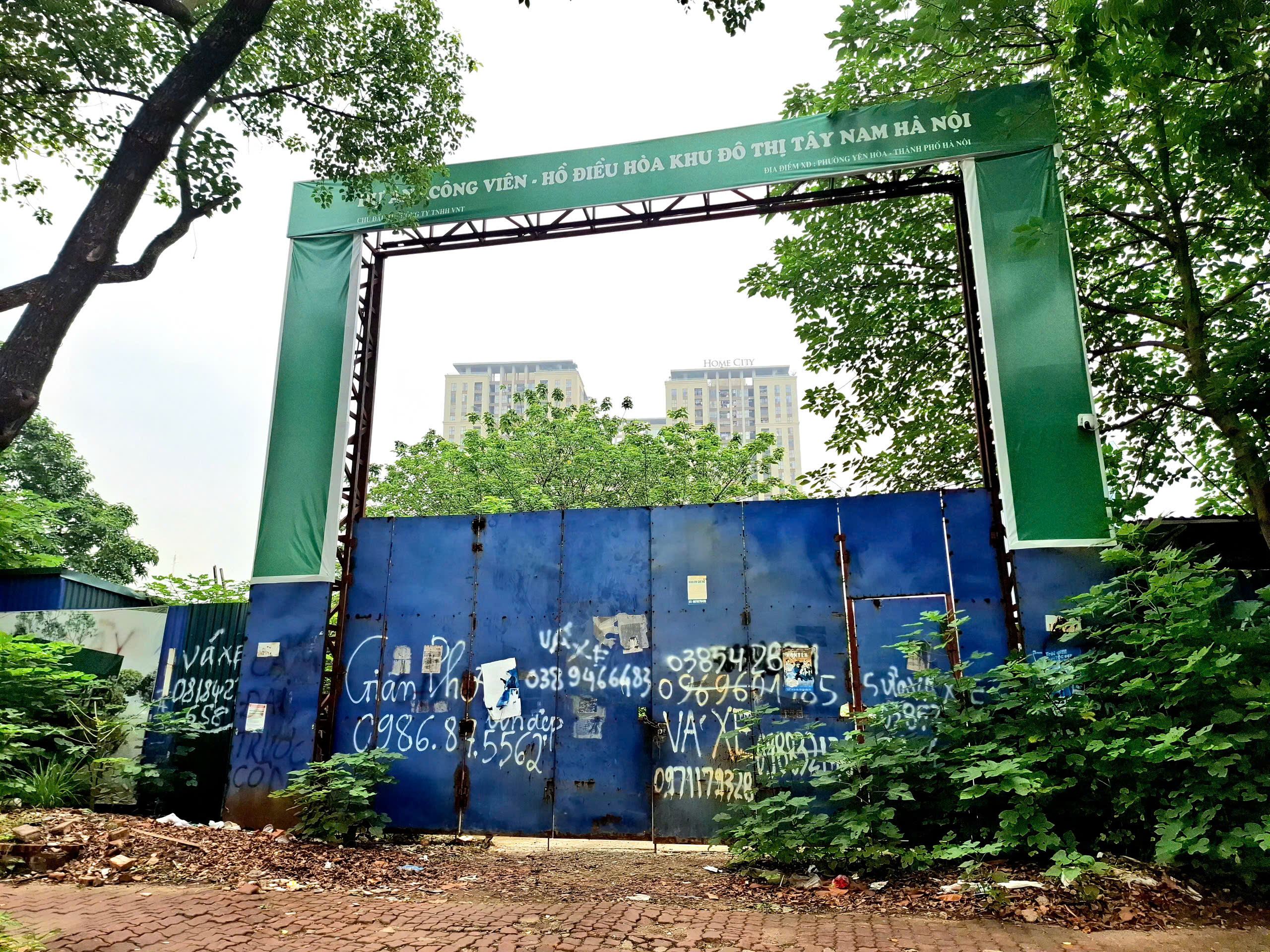 z7813712783068f6a2718dba8ebcd6fc91e008818a9234-1778484652103267623881 Cận cảnh công viên hồ điều hòa trên 'đất vàng' giữa Thủ đô bị bỏ hoang suốt 16 năm- Ảnh 11.