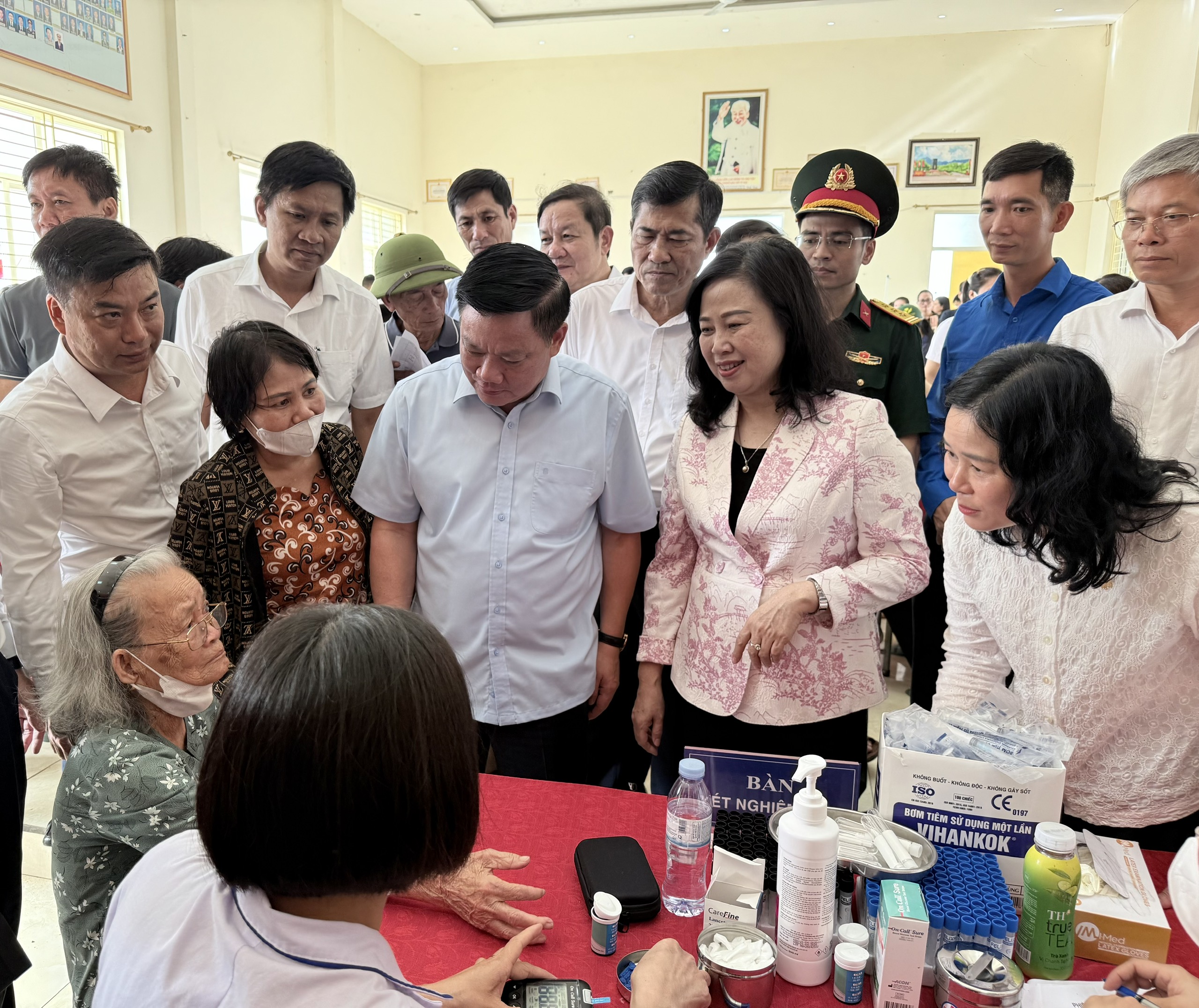 0f4c3f84359cb4c2ed8d-17789188059511980657449 Bộ trưởng Đào Hồng Lan: Chăm sóc sức khỏe người dân từ sớm, từ xa và ngay tại cơ sở- Ảnh 6.