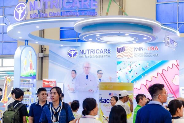 Nutricare mang giải pháp dinh dưỡng khoa học đến Vietnam Dairy 2026, thu hút đông đảo khách tham quan