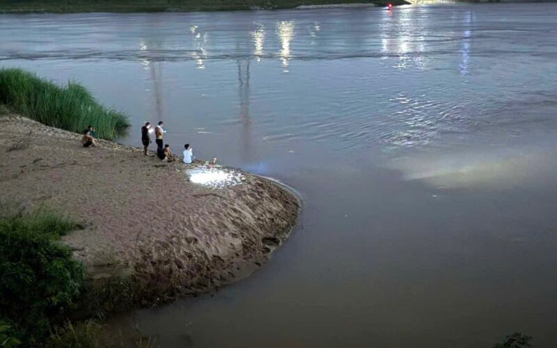 Rủ nhau đi tắm sông, hai nam sinh lớp 8 đuối nước thương tâm