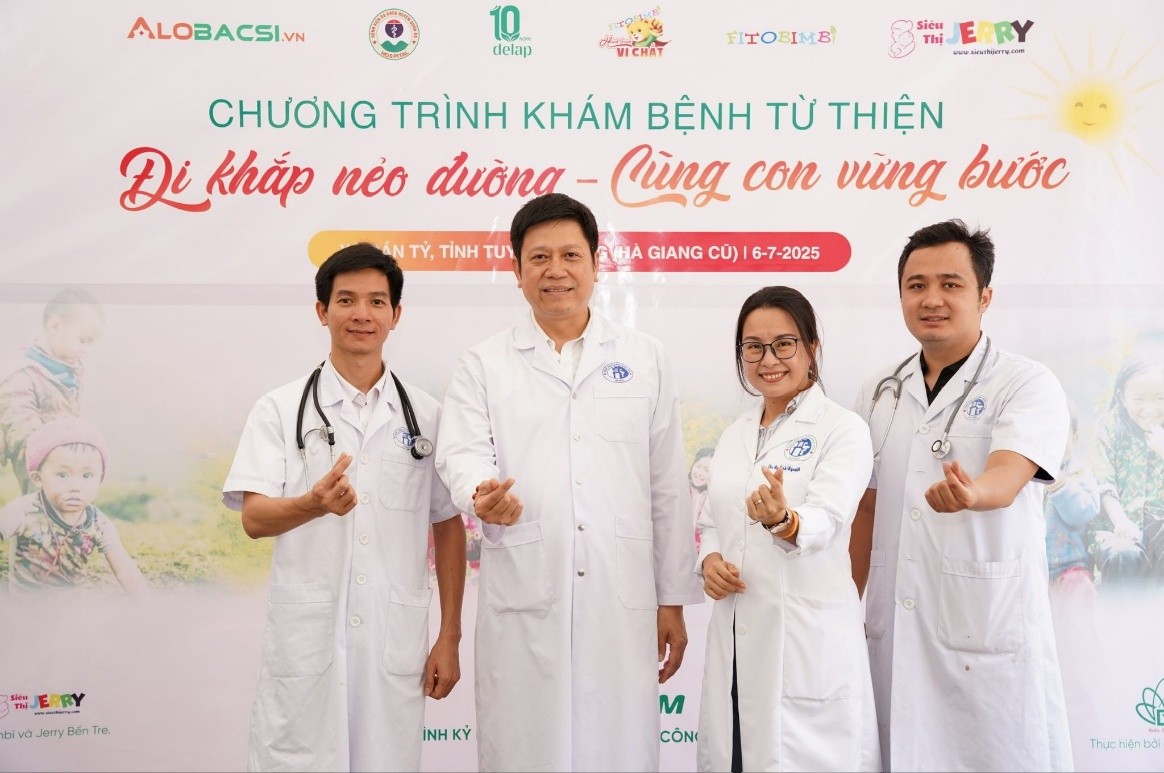 6a0b51cae95fa-1779156872967-1779156873235323291588 20 năm khoa Phẫu thuật tạo hình, Bệnh viện Xanh Pôn: Chữa lành khuyết hổng, rẽ hướng hàng vạn cuộc đời khiếm khuyết- Ảnh 3.