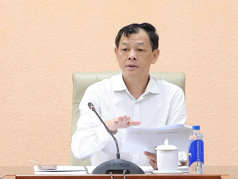 anh-thuc-1856-17791236978451810632886 Tập trung hoàn thiện kết nối, đồng bộ dữ liệu quốc gia và chuyên ngành, tạo nền tảng cho chuyển đổi số y tế- Ảnh 1.
