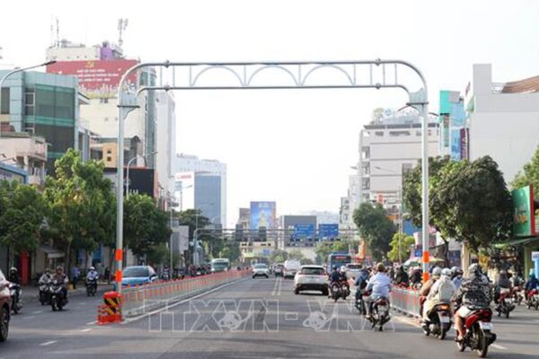 TP Hồ Chí Minh: Thử nghiệm phân luồng đảo chiều trên đường Cộng Hòa