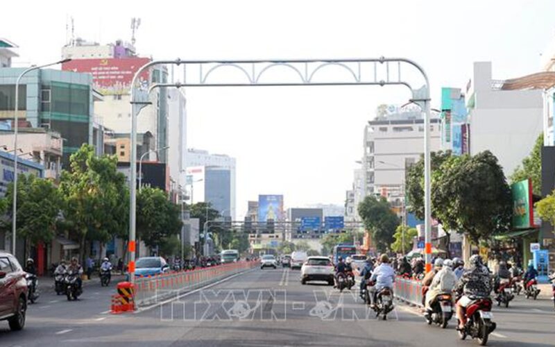 TP Hồ Chí Minh: Thử nghiệm phân luồng đảo chiều trên đường Cộng Hòa
