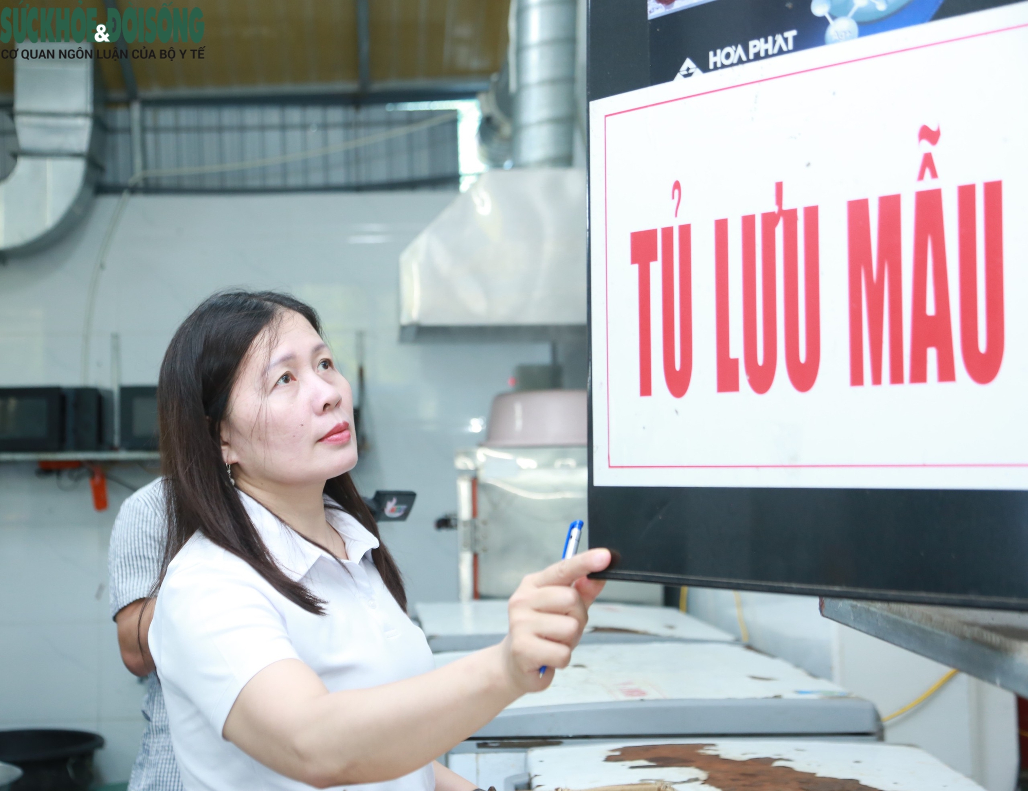 Kiểm tra hơn 1.500 cơ sở, xử phạt hơn 1,1 tỷ đồng vi phạm an toàn thực phẩm- Ảnh 1.
