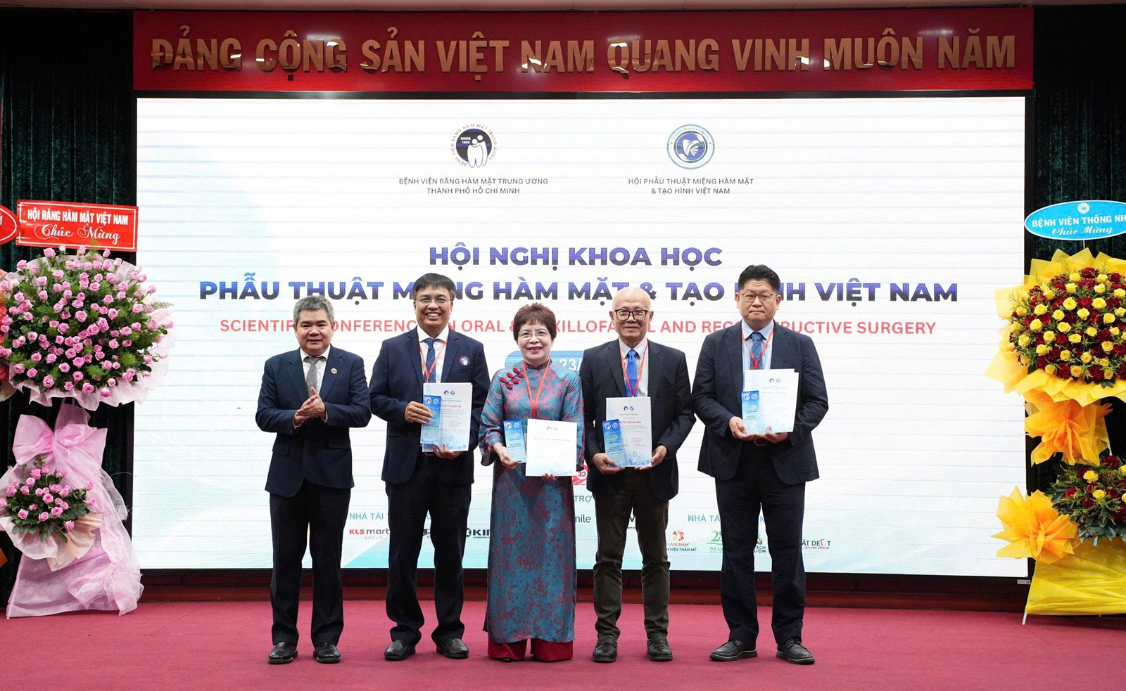 ccc-1779436856495555086589 Phẫu thuật hàm mặt Việt Nam tiệm cận chuẩn quốc tế nhờ công nghệ số- Ảnh 1.