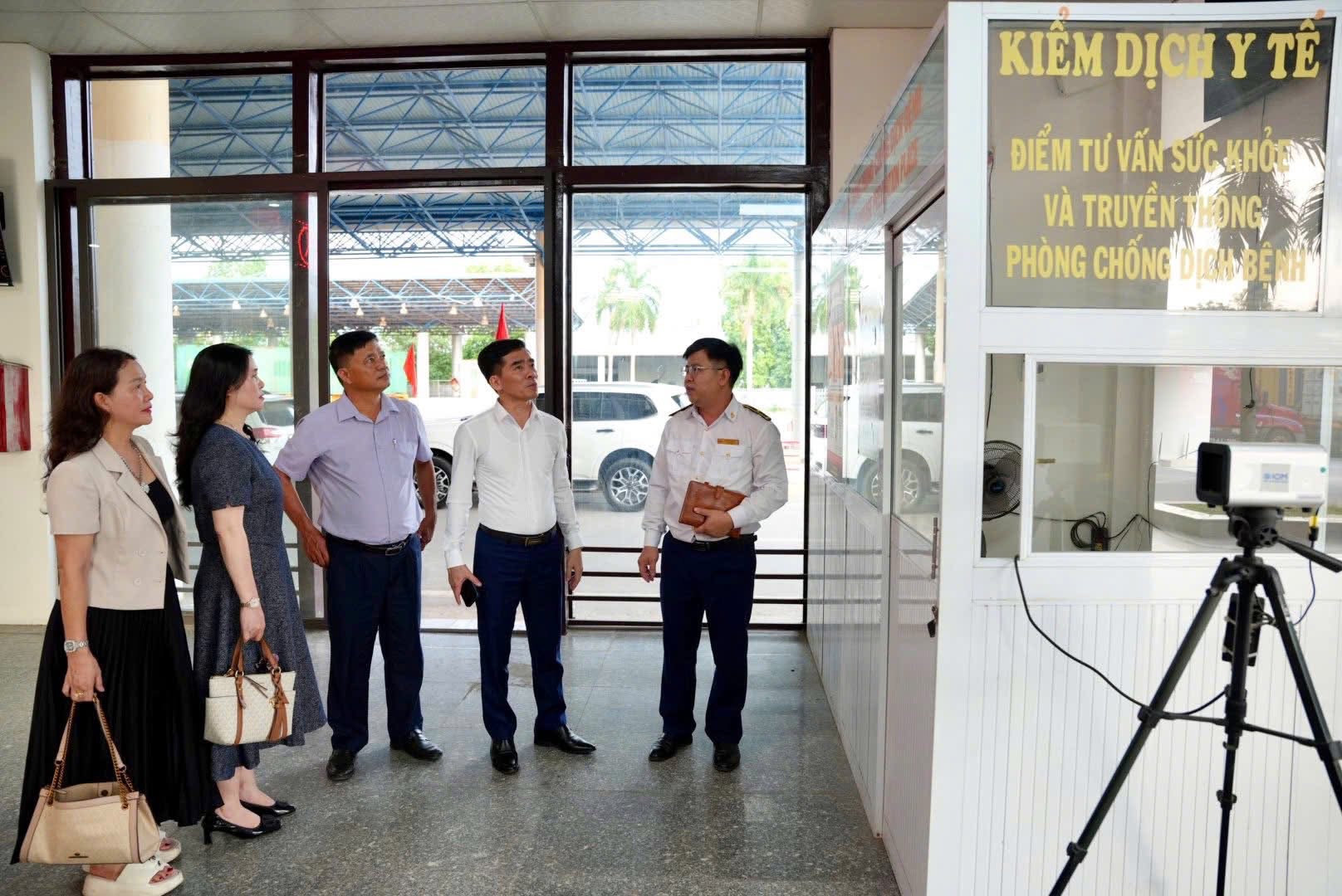 img9632-1779698070248700304622 Quảng Trị siết kiểm dịch ngăn chặn dịch Ebola qua biên giới- Ảnh 1.