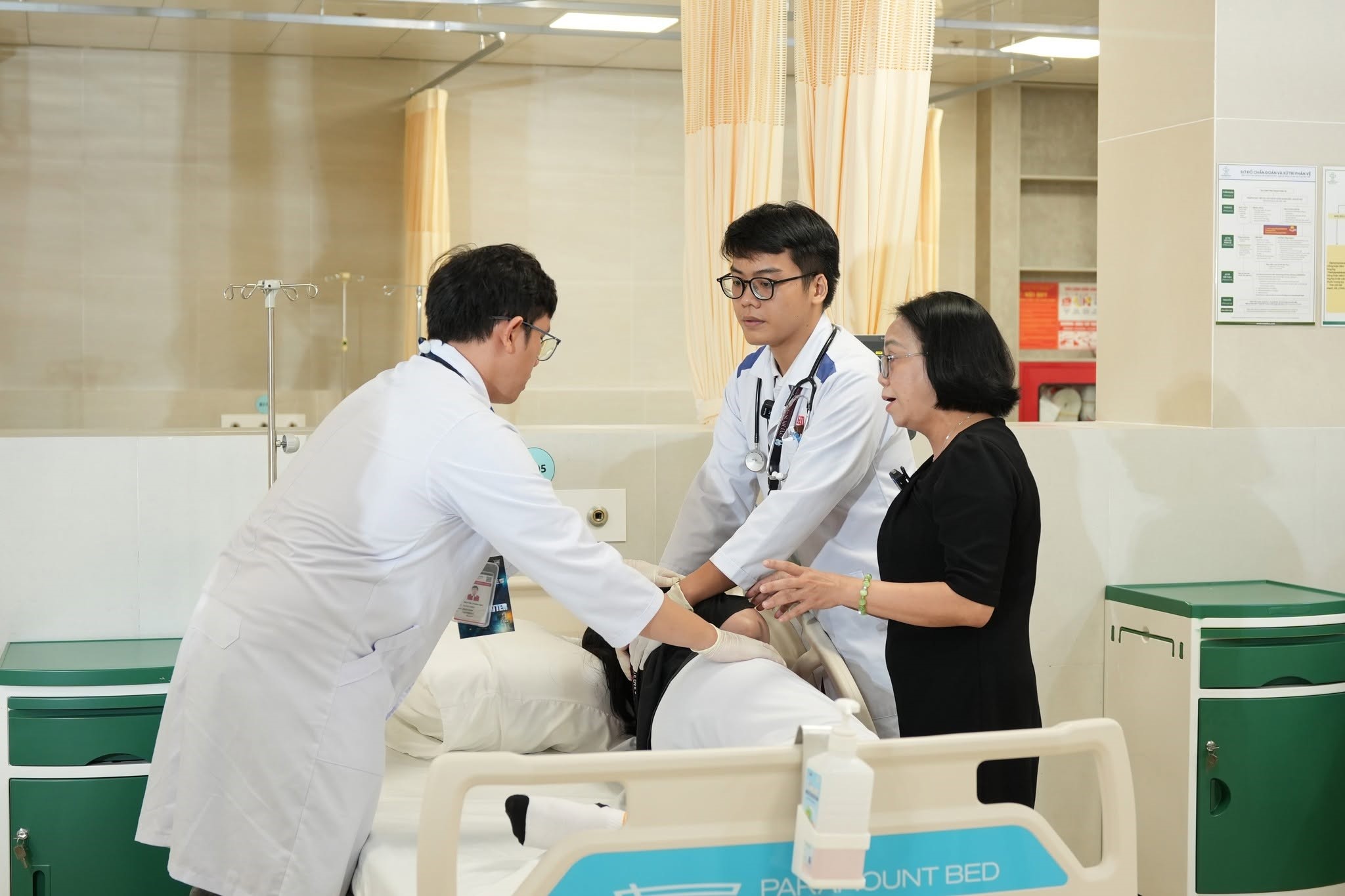 3-1781491923565212782575 Bệnh viện Đại học Quốc tế Hồng Bàng chính thức được Bộ Y tế cấp phép hoạt động- Ảnh 3.