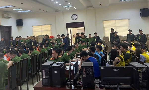 72671724613043963951426646898338339774744159n-17816973518181944621048 Khởi tố 187 bị can trong đường dây lừa đảo bán ‘Sở hữu kỳ nghỉ'- Ảnh 1.