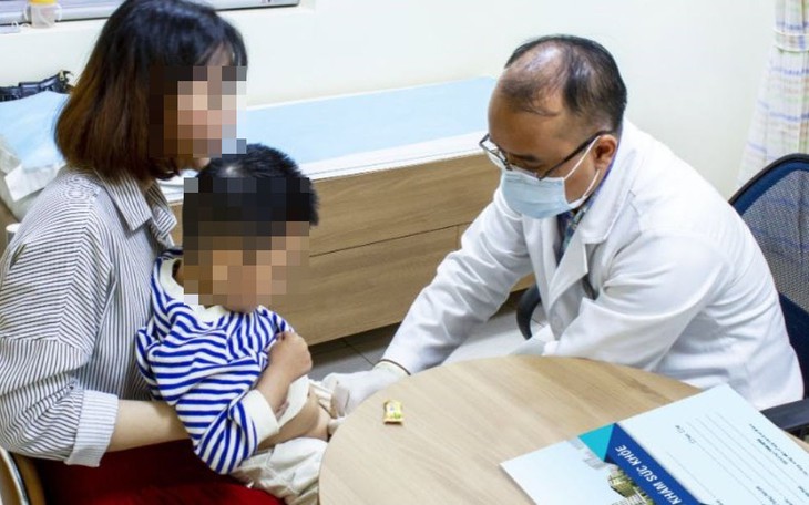 Huế triển khai khám sức khỏe định kỳ cho người dân, tích hợp kết quả vào Sổ sức khỏe điện tử- Ảnh 2.