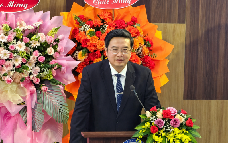 Giao quyền Giám đốc Đại học Huế cho GS.TS Nguyễn Vũ Quốc Huy