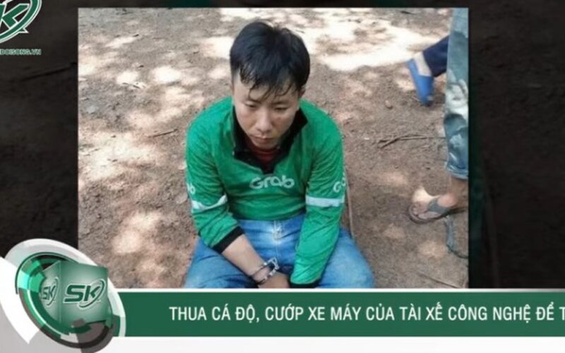 ‘Khát tiền’ trả nợ cá độ, thanh niên dụ tài xế xe ôm vào đường vắng rồi gây án kinh hoàng