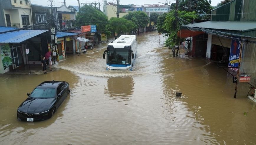 de-phong-thien-tai-do-mua-lon-1781260008319415471841 Thiên tai những ngày tới rất phức tạp, các địa phương chủ động ứng phó- Ảnh 1.
