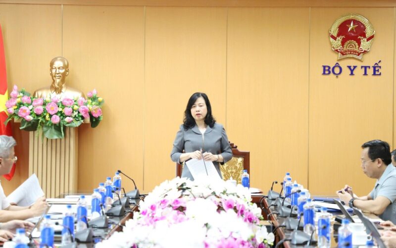 Khẩn trương hoàn thiện cơ chế, chính sách để vận hành hiệu quả cơ sở 2 Bệnh viện Bạch Mai và Việt Đức