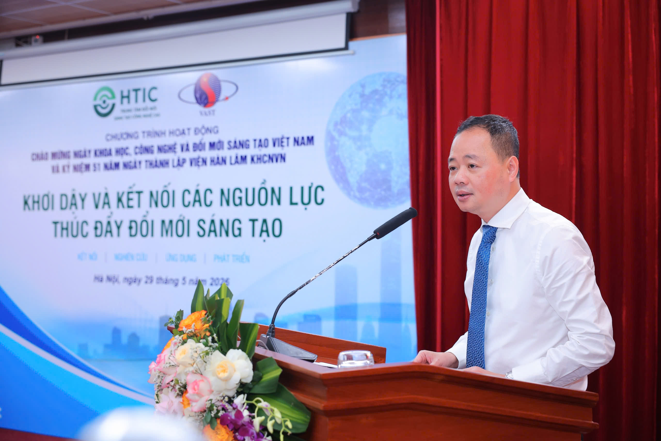 'Đổi mới sáng tạo không thể là nỗ lực đơn lẻ của một viện nghiên cứu hay nhóm các nhà khoa học'- Ảnh 1.