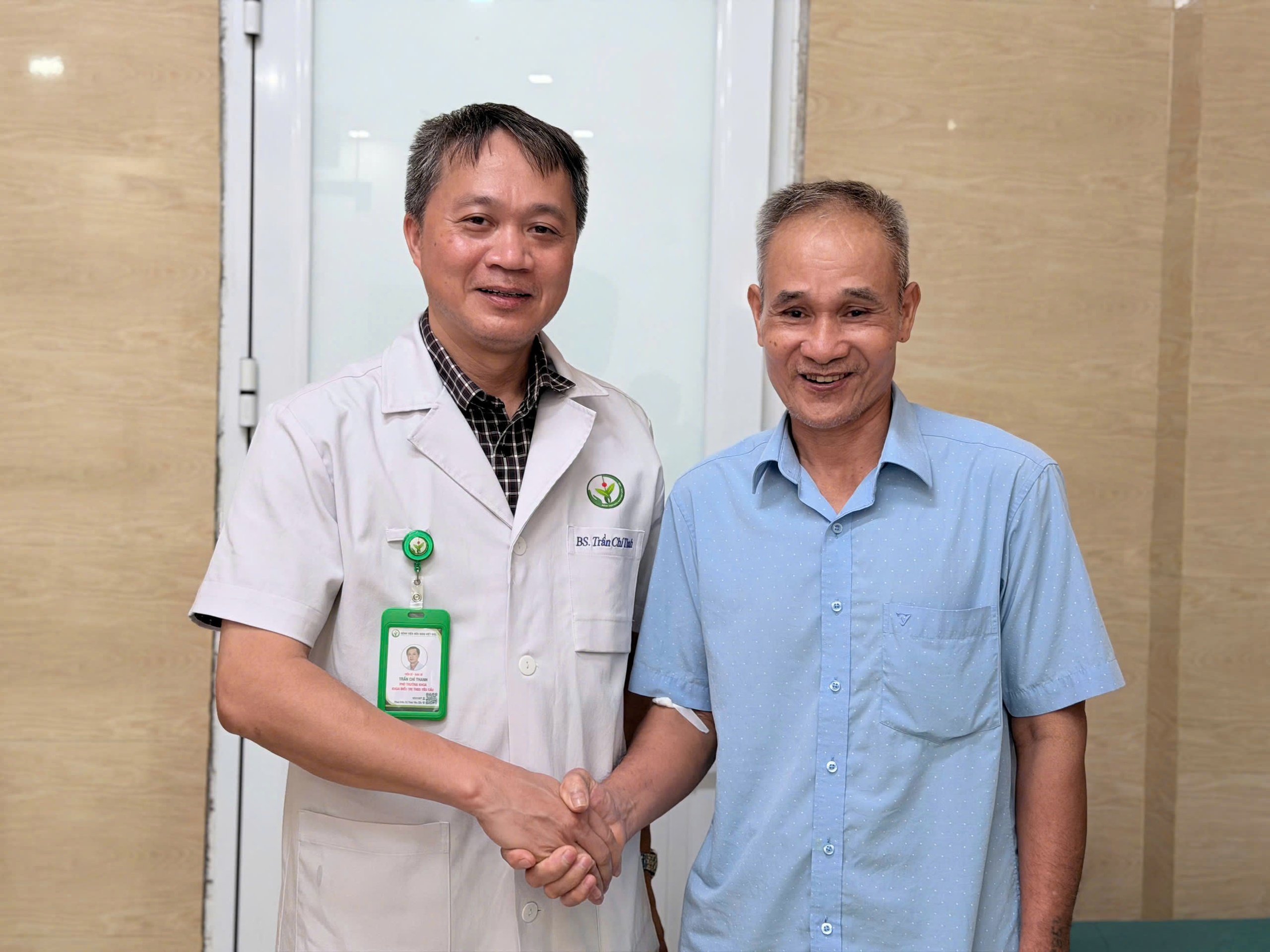 Sự hồi phục kỳ diệu của nam bệnh nhân sau 12 năm cắt toàn bộ bàng quang và tái tạo bằng ruột- Ảnh 1.