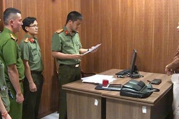 Hôm nay xét xử chủ tịch công ty lừa đảo 1.200 người tham gia hệ thống làm ‘nước ion kiềm’